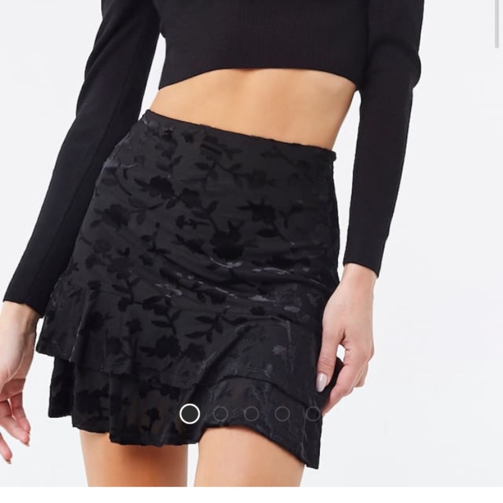 Floral Velvet mini skirt
